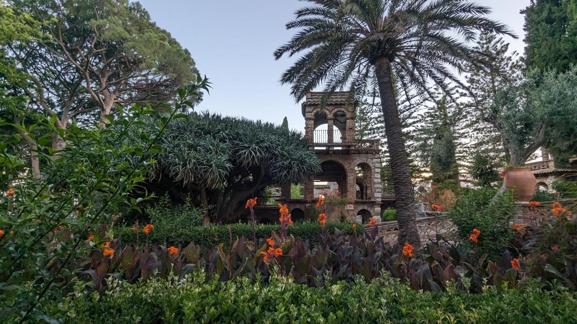 Opuntia Charming Rooms Taormina Buitenkant foto