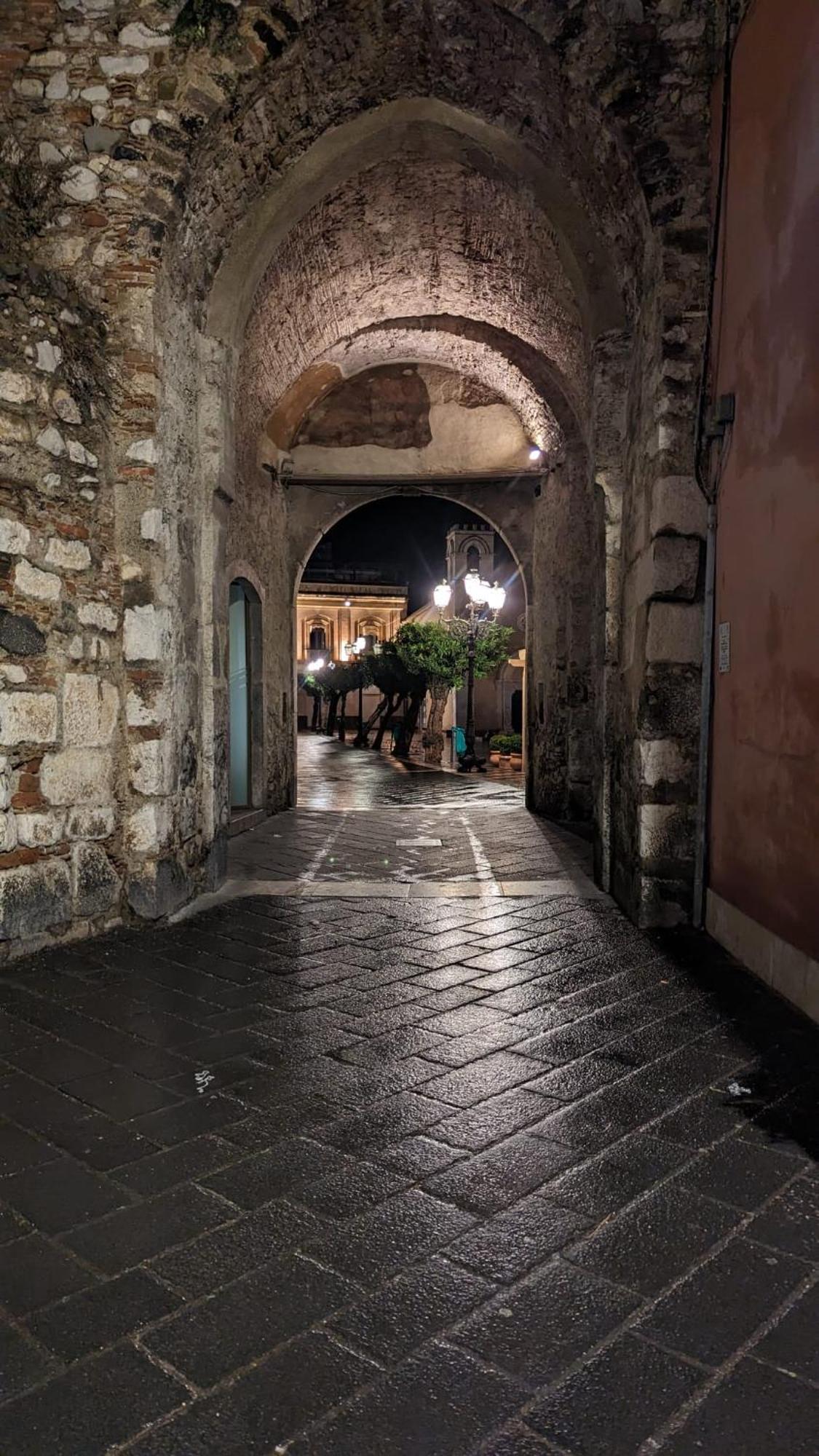 Opuntia Charming Rooms Taormina Buitenkant foto