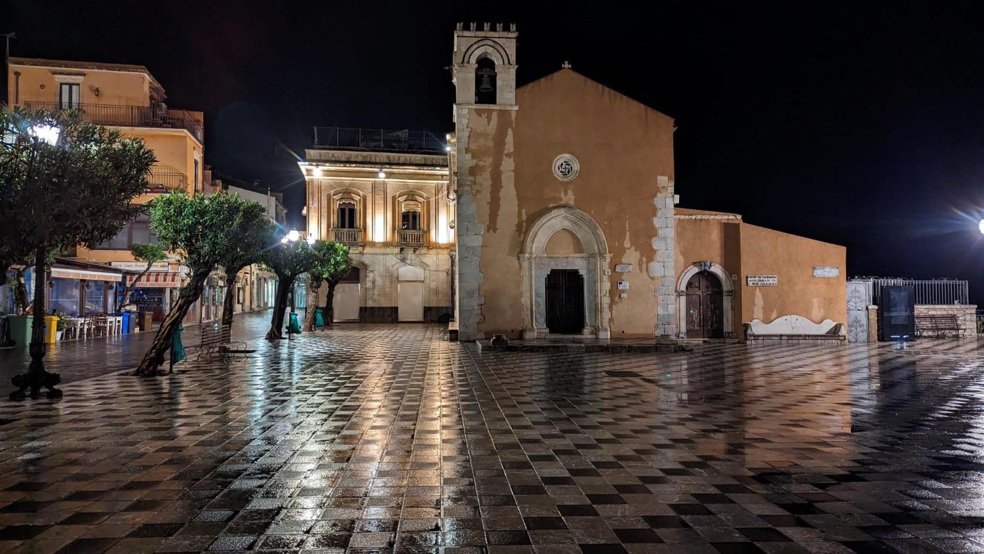 Opuntia Charming Rooms Taormina Buitenkant foto
