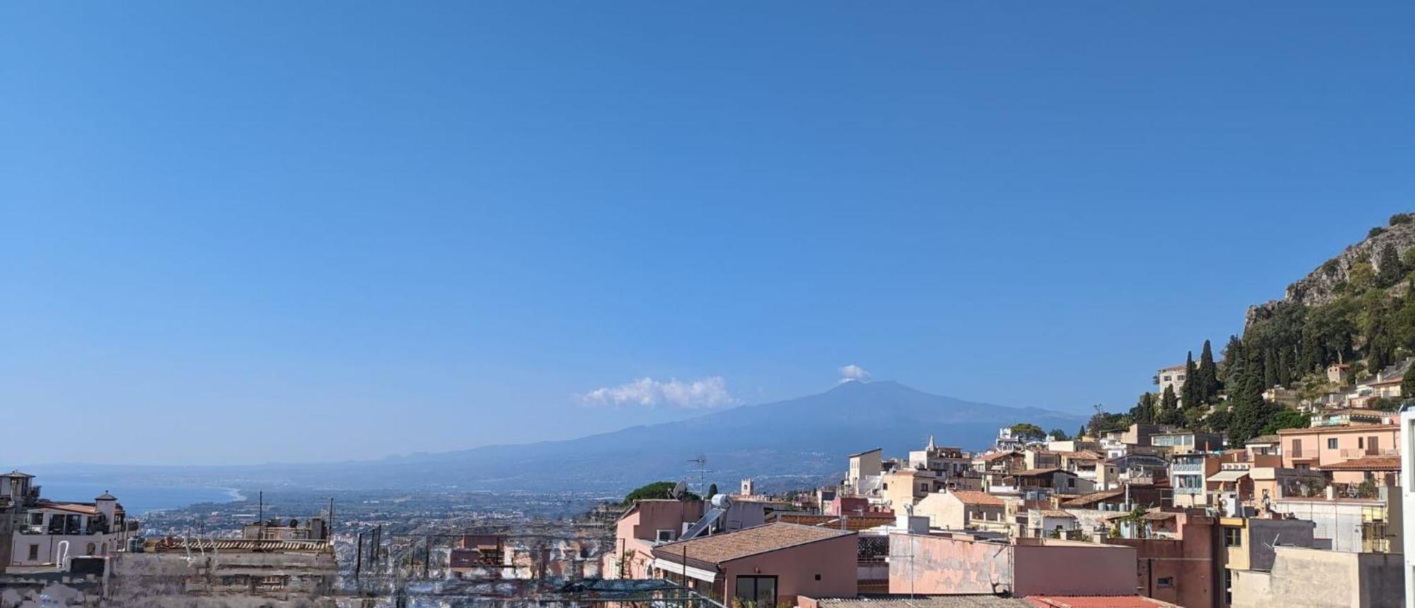 Opuntia Charming Rooms Taormina Buitenkant foto