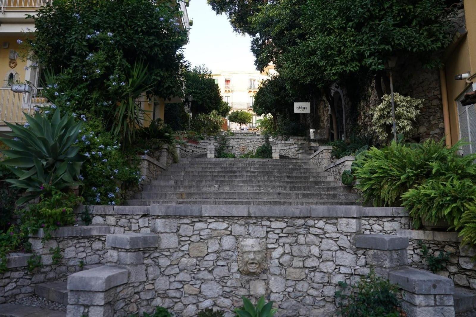 Opuntia Charming Rooms Taormina Buitenkant foto